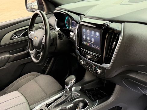 Used 2023 Chevrolet Traverse LT FWD image 43