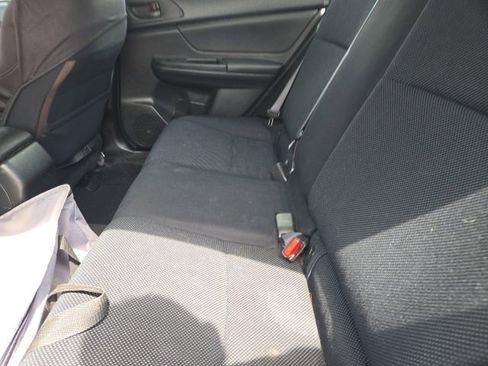 Used 2012 Subaru Impreza 2.0i image 6