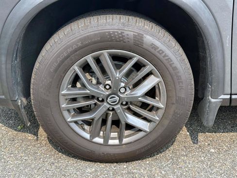 Certified 2021 Nissan Rogue S AWD/4WD image 10
