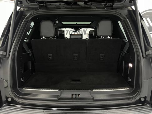 Used 2019 Lincoln Navigator Reserve AWD/4WD image 26