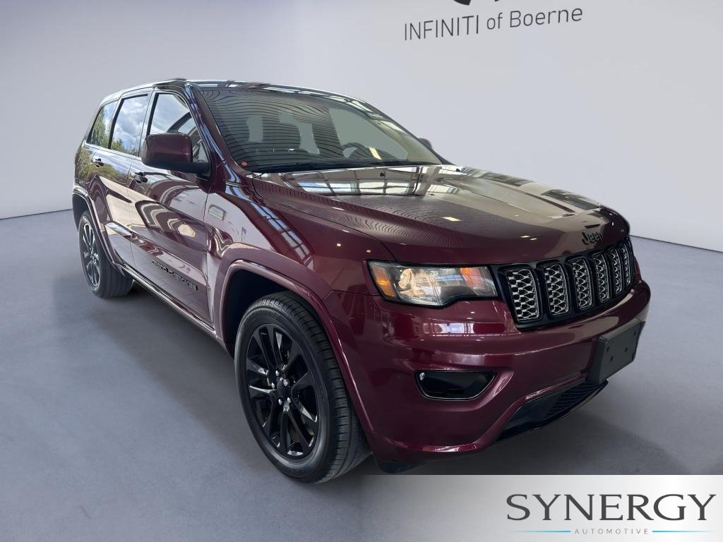 Used 2020 Jeep Grand Cherokee Altitude RWD image 3