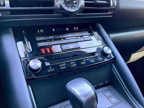 Used 2023 Lexus IS 300 w/ Comfort Package image 34