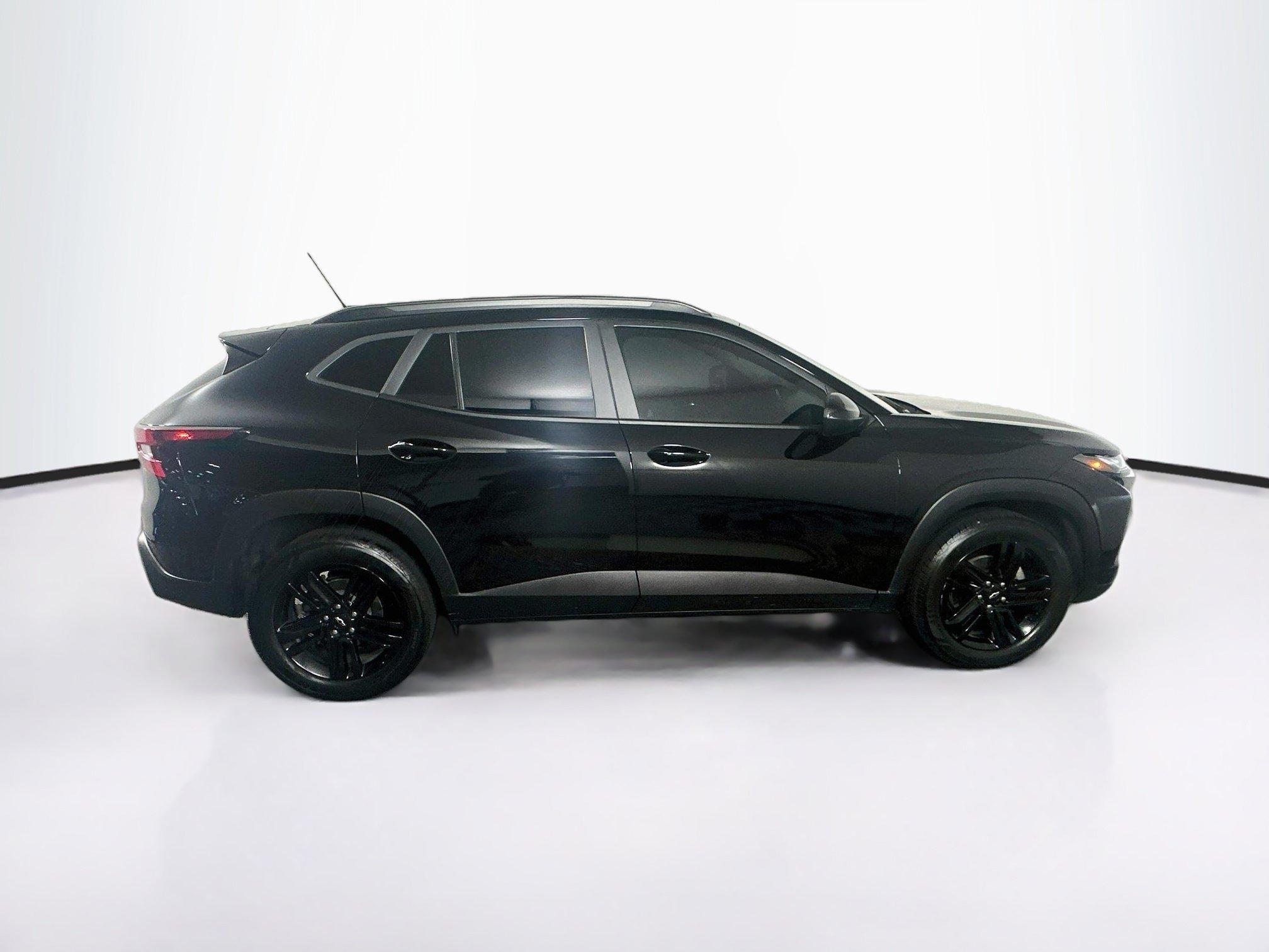 Used 2024 Chevrolet Trax ACTIV w/ Driver Confidence Package FWD image 10