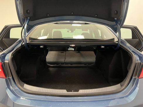 Used 2024 Chevrolet Malibu LT image 21