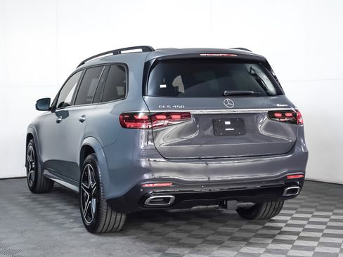 New 2026 Mercedes-Benz GLS 450 4MATIC image 2
