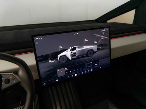 Used 2024 Tesla Cybertruck Cyberbeast AWD/4WD image 22