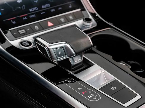 Used 2023 Audi Q7 3.0T Premium Plus w/ Premium Plus Package image 29