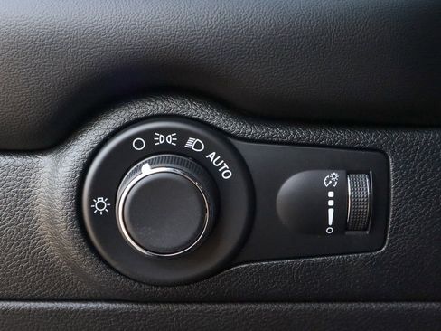 New 2025 Dodge Durango GT w/ Blacktop Package image 11