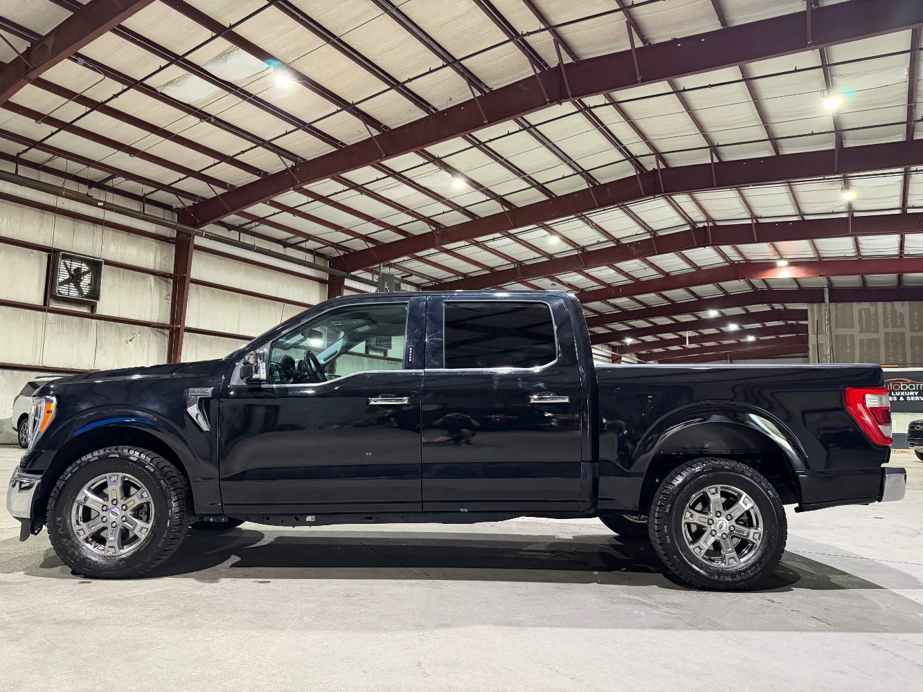 Used 2023 Ford F150 Lariat RWD image 8