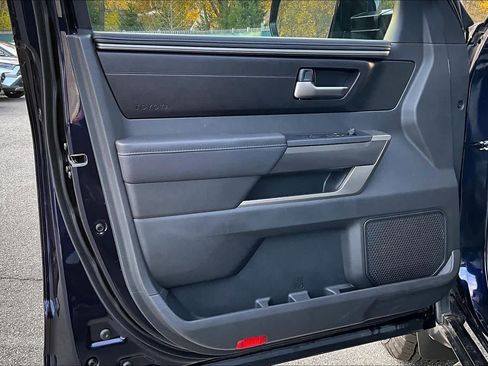 New 2025 Toyota Tundra SR5 image 10