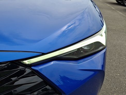 Certified 2025 Acura ADX A-Spec AWD/4WD image 9