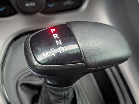 Used 2023 Dodge Challenger SXT w/ Blacktop Package image 13