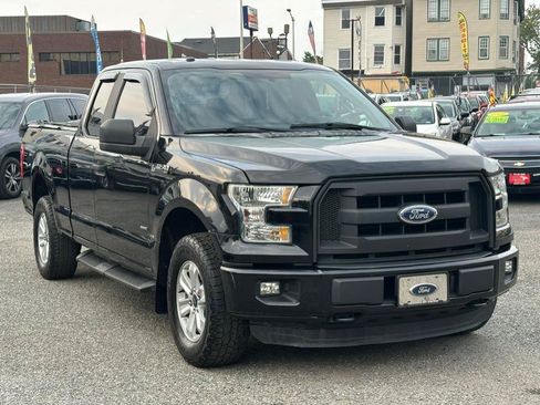Used 2015 Ford F150 XL w/ Equipment Group 101A Mid AWD/4WD image 3
