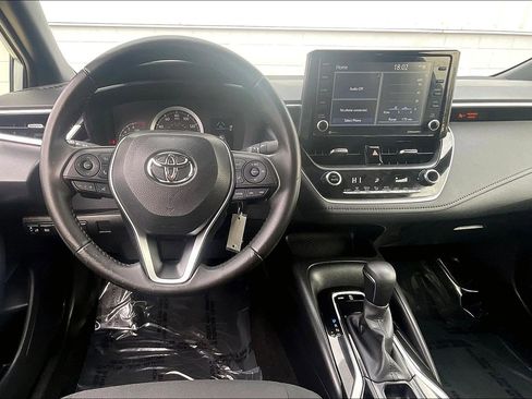 Used 2022 Toyota Corolla SE image 6