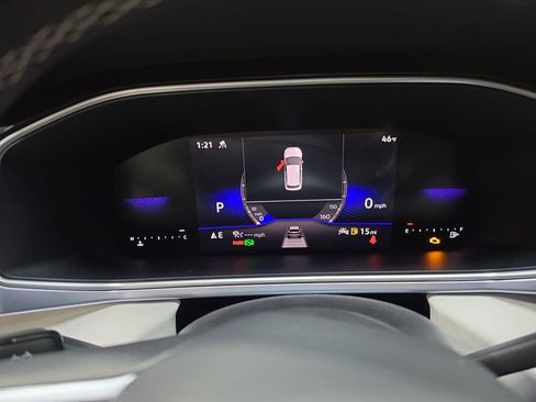New 2026 Volkswagen Taos SE AWD/4WD image 16