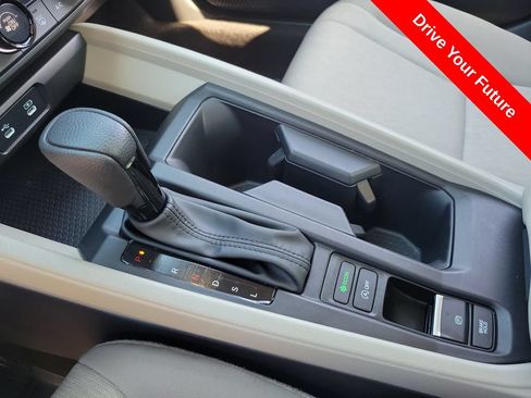 Used 2025 Honda Accord LX image 13
