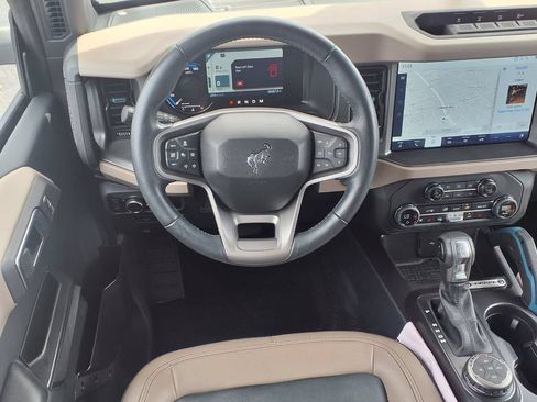 Used 2024 Ford Bronco Wildtrak AWD/4WD image 4