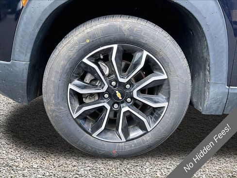 Used 2021 Chevrolet TrailBlazer ACTIV w/ Sun and Liftgate Package AWD/4WD image 9
