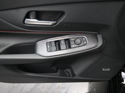 New 2026 Nissan Sentra SR image 11