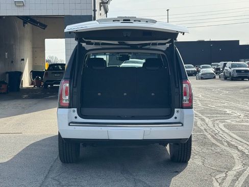 Used 2018 GMC Yukon Denali w/ Open Road Package image 32