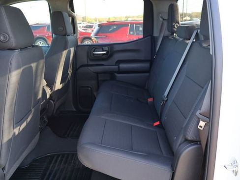 New 2026 Chevrolet Silverado 1500 Custom Trail Boss w/ LPO, Dark Essentials Package AWD/4WD image 16