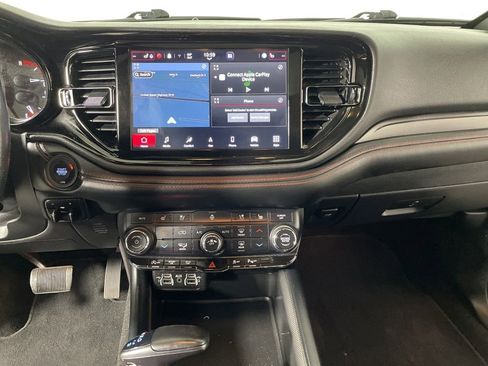 Used 2023 Dodge Durango GT AWD/4WD image 15