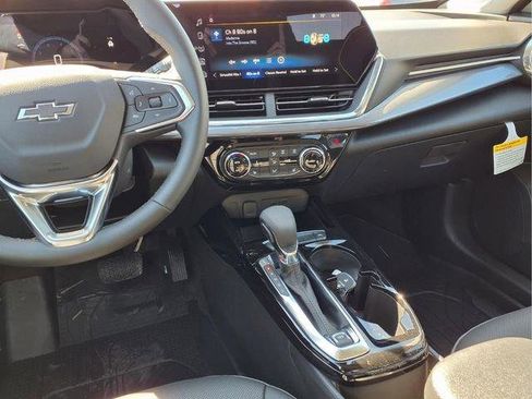 New 2026 Chevrolet Trax ACTIV w/ Driver Confidence Package FWD image 6