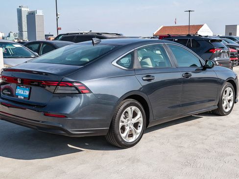 Used 2023 Honda Accord LX image 6