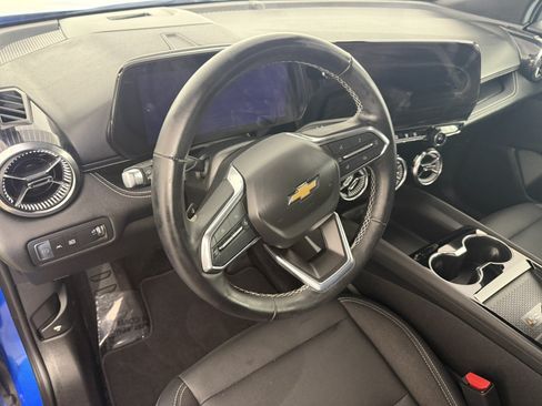 Used 2024 Chevrolet Blazer EV LT AWD/4WD image 15