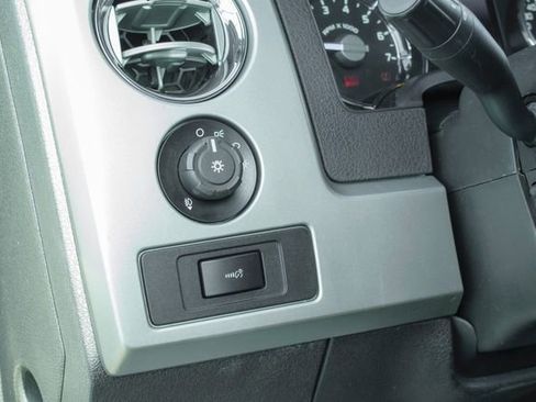 Used 2013 Ford F150 King Ranch w/ King Ranch Chrome Pkg image 17