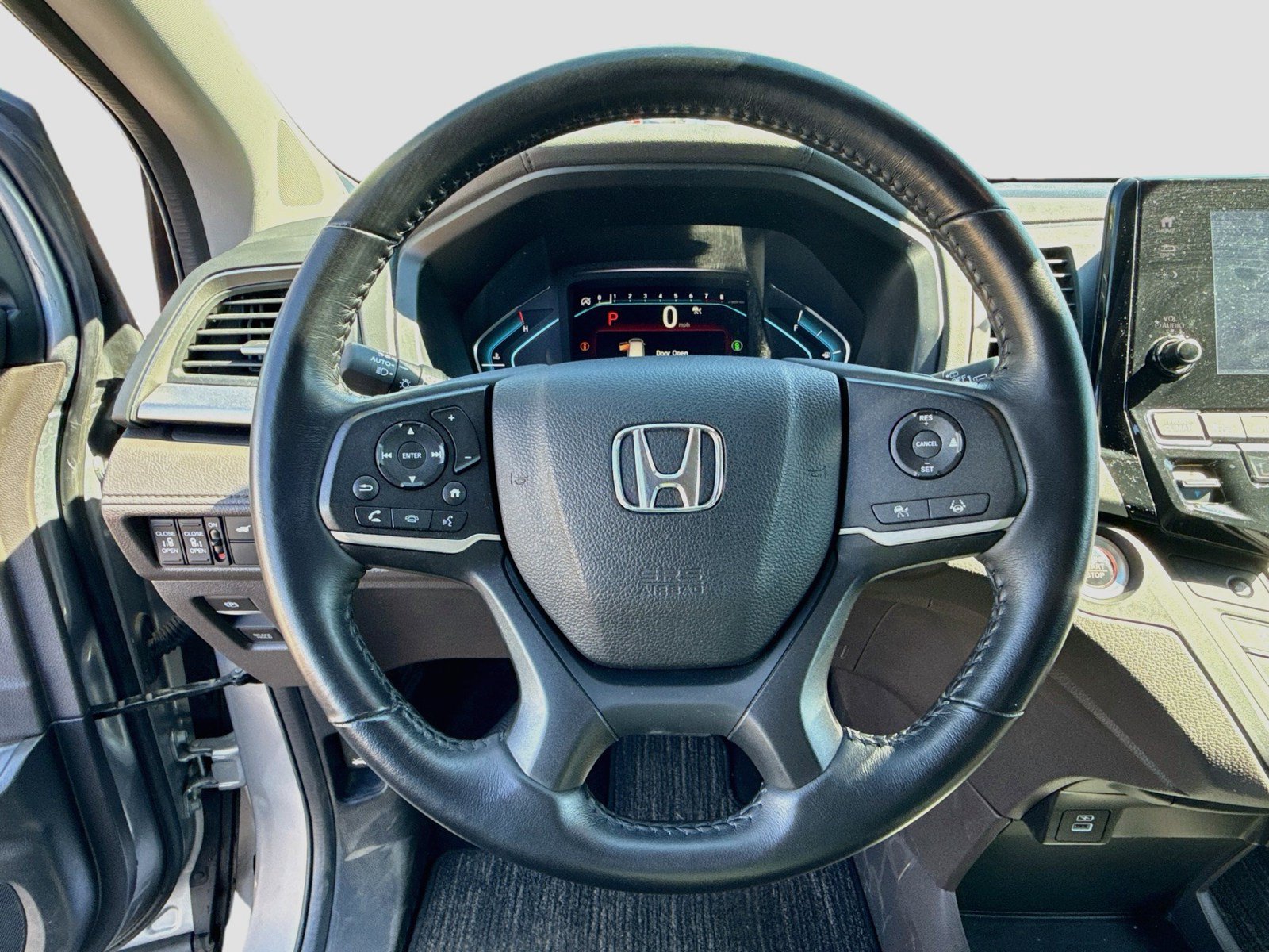 Used 2023 Honda Odyssey EX-L image 10