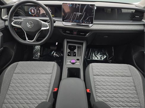 New 2026 Volkswagen Tiguan S FWD image 13