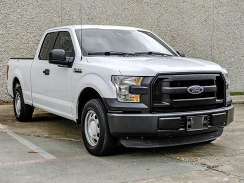 Used 2016 Ford F150 XL w/ Equipment Group 101A Mid image 6