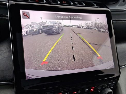 Used 2022 Jeep Grand Cherokee Overland image 20