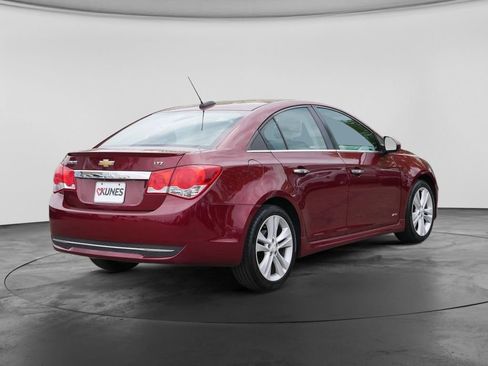 Used 2015 Chevrolet Cruze LTZ w/ Sun, Sound and Sport Package FWD image 10