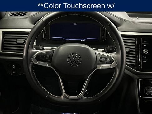Certified 2023 Volkswagen Atlas Cross Sport SE w/ Black Wheel Package AWD/4WD image 9