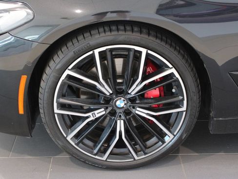 Used 2021 BMW 530i w/ M Sport Package RWD image 26