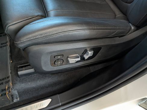 Certified 2024 BMW X5 M60i image 11