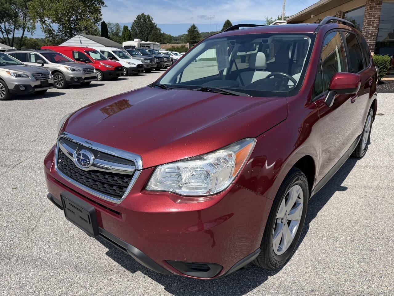 Used 2015 Subaru Forester 2.5i Premium AWD/4WD image 3