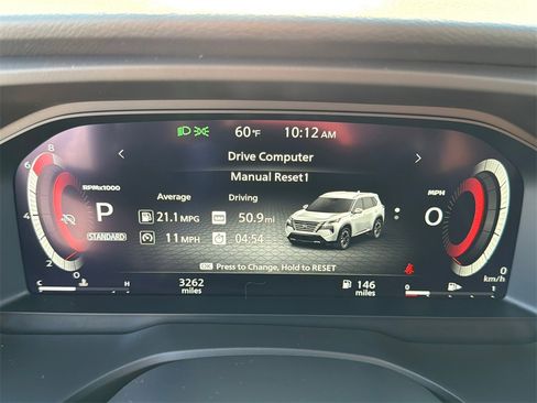 Used 2025 Nissan Rogue Platinum w/ Platinum Premium Package image 27