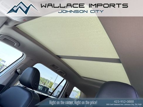 Used 2021 Volkswagen Atlas SE w/ Panoramic Sunroof Package FWD image 14
