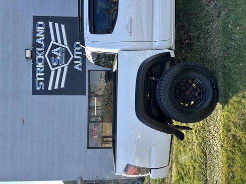 Used 2021 Toyota Tacoma TRD Pro AWD/4WD image 6
