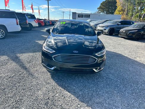 Used 2019 Ford Fusion SEL image 17