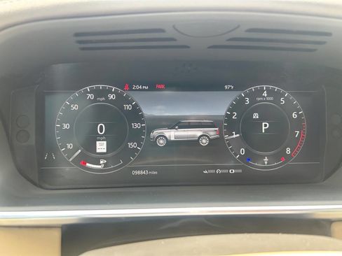 Used 2019 Land Rover Range Rover HSE image 20
