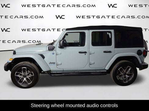 Used 2024 Jeep Wrangler Unlimited AWD/4WD image 5