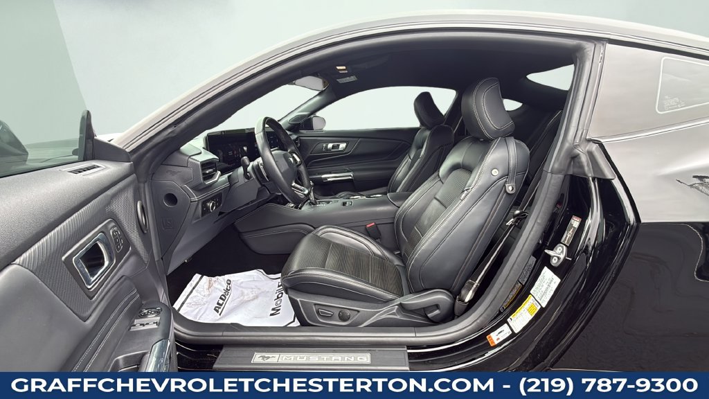 Used 2024 Ford Mustang GT Premium RWD image 21