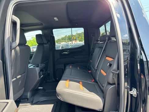 New 2026 GMC Sierra 1500 AT4 w/ AT4 Premium Package AWD/4WD image 28