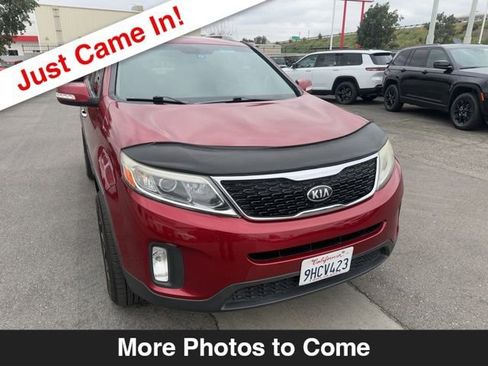 Used 2015 Kia Sorento LX image 8