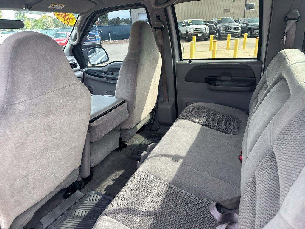Used 2001 Ford F250 XLT AWD/4WD image 15
