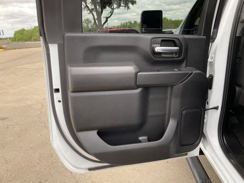 Used 2025 Chevrolet Silverado 2500 Custom w/ Custom Value Package AWD/4WD image 12
